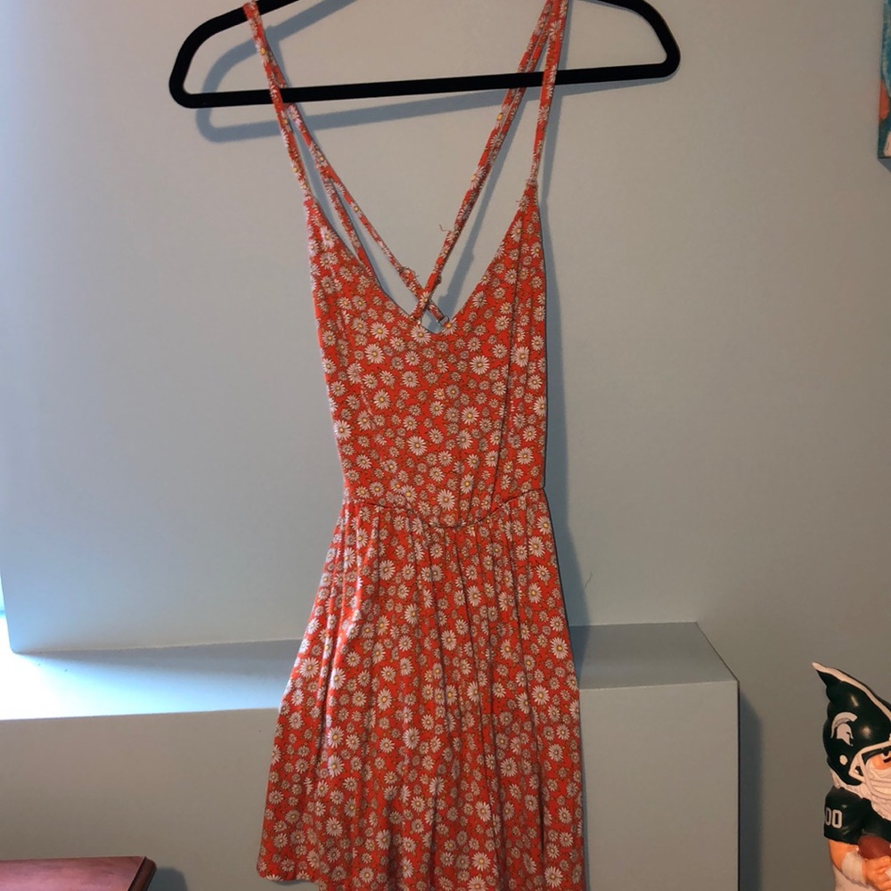 Unique and Stylish Forever 21 Daisy Flowy Romper